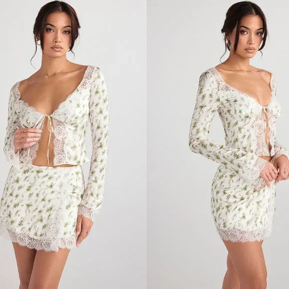 House of CB 'Clarissa' Garden Print Lace Trim Top - Picture 4 of 7